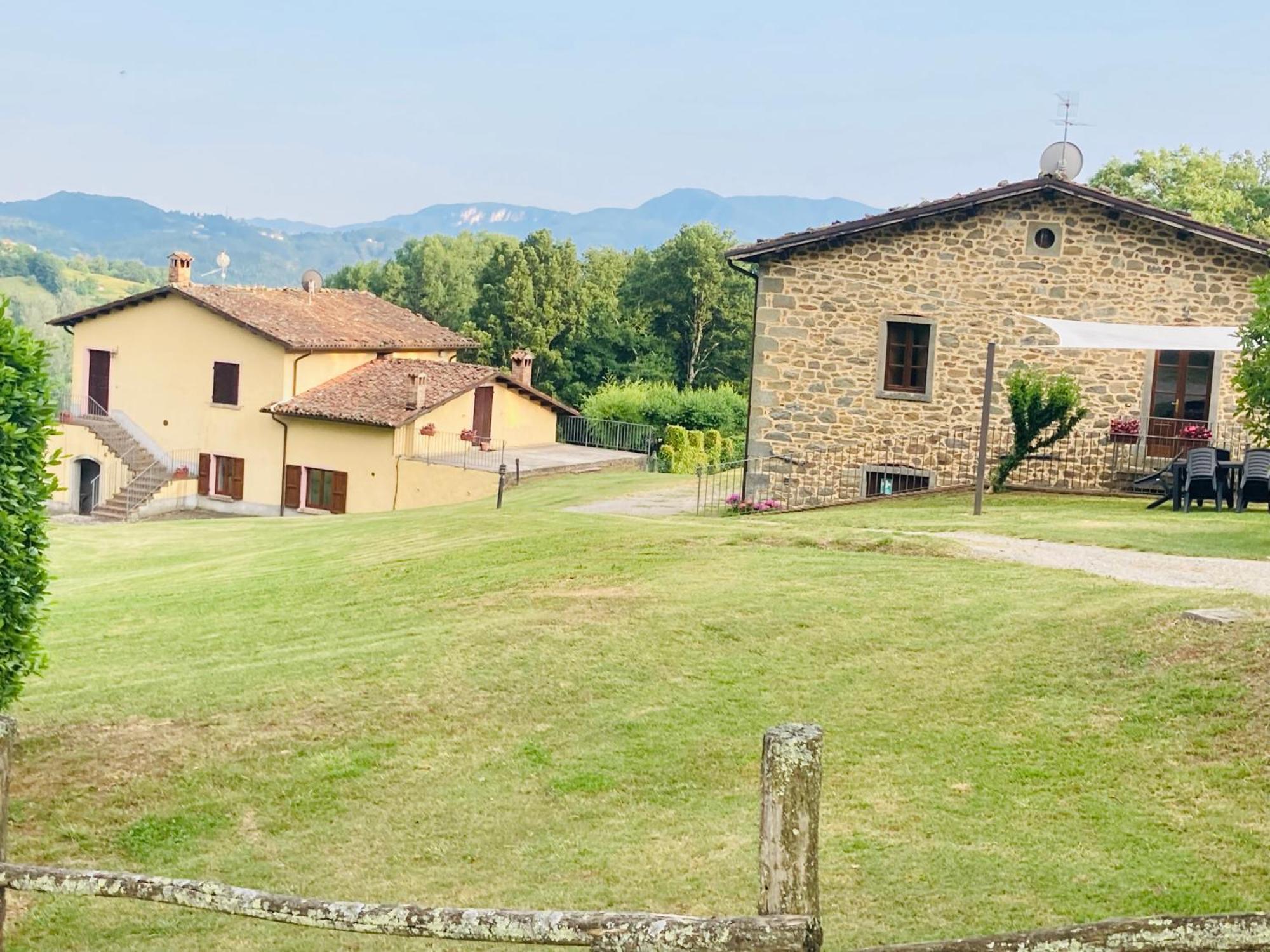Agriturismo Tramonti Castiglione di Garfagnana Exterior photo
